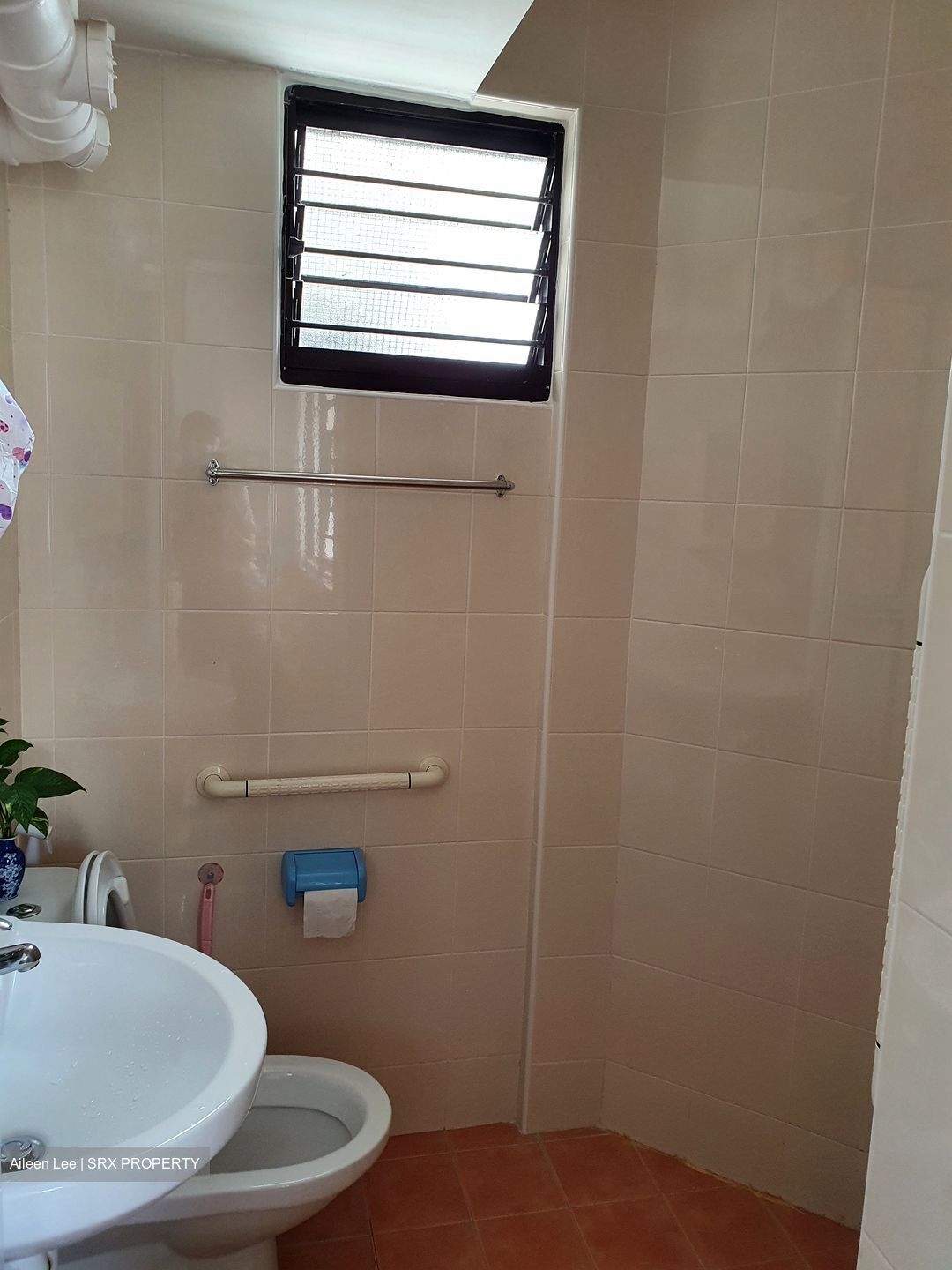 Jurong East Street 13 (Jurong East), HDB HUDC #408065701